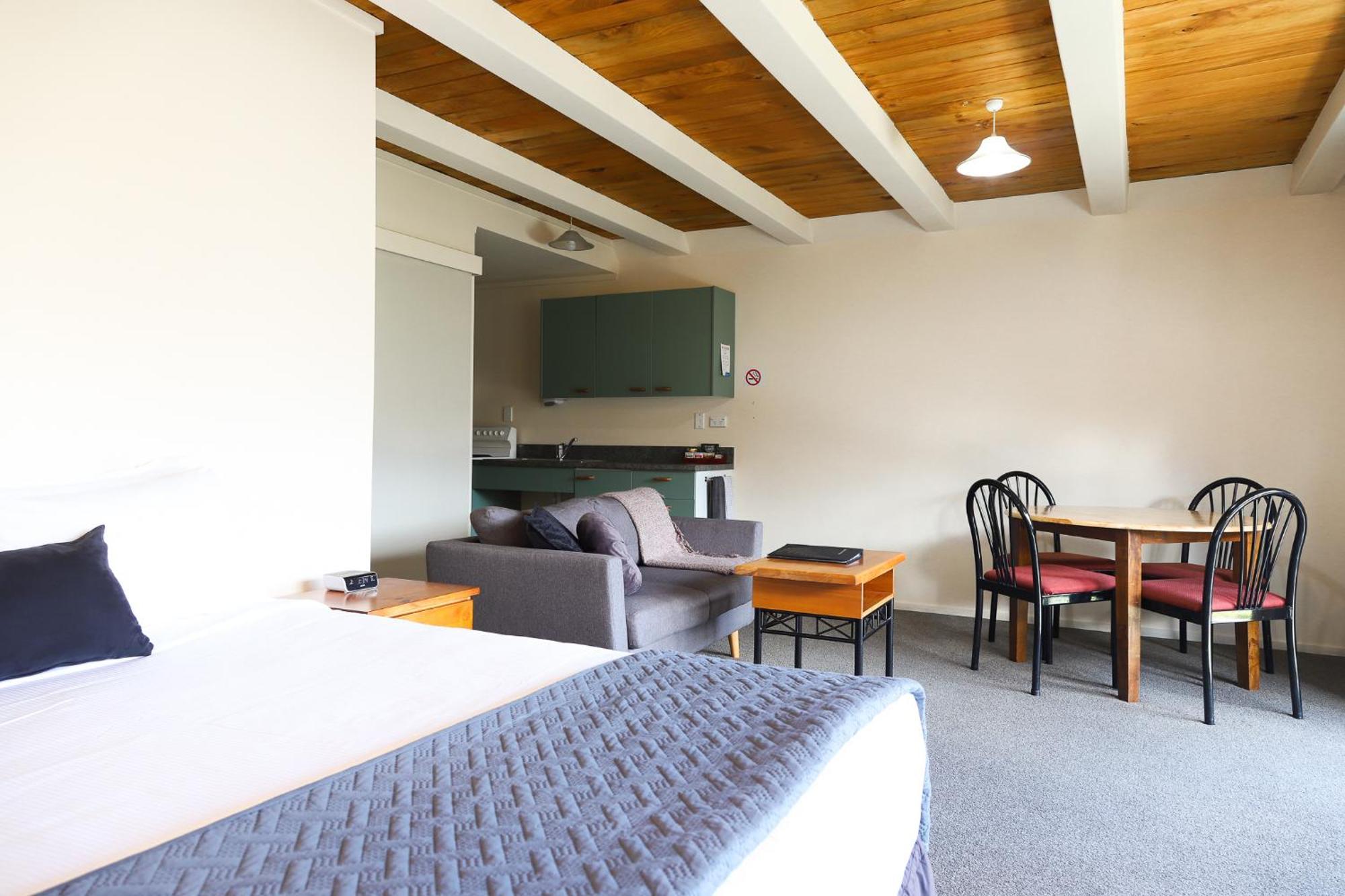 Ride Base Wanaka Apartments Exteriér fotografie